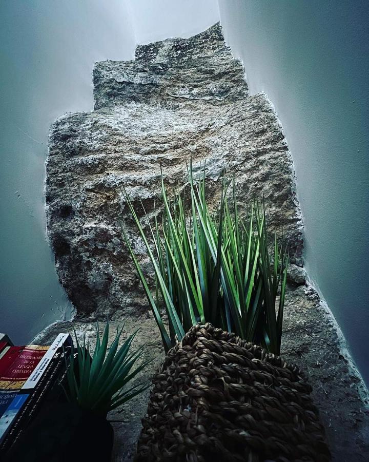 הוילה Setenil De Las Bodegas Casa Bajo La Roca מראה חיצוני תמונה